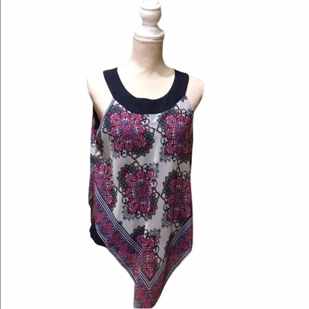 Handkerchief Sleeveless Top July 4